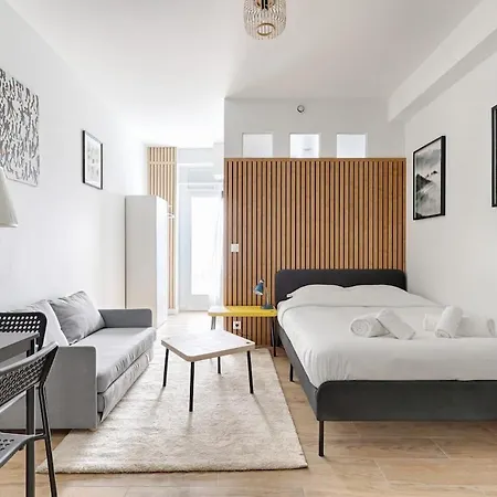 Apartment Charming Near Nation Paris